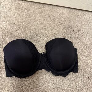 Victoria's Secret Black Strapless Bra Seamless Design